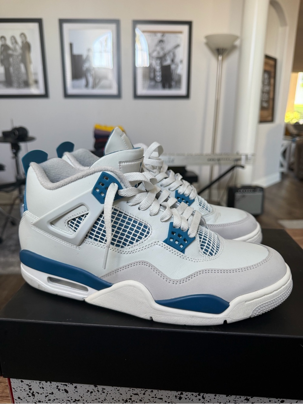 Air Jordan 4 Retro military blue sneakers 10.5men